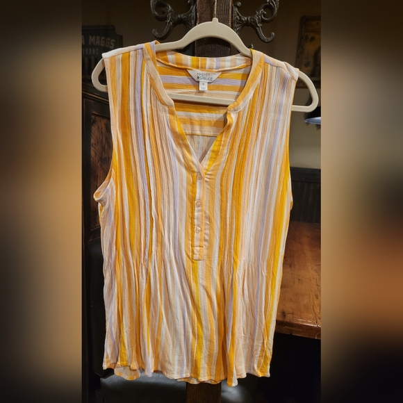 Market & Spruce Tank xl - Picture 2 of 13